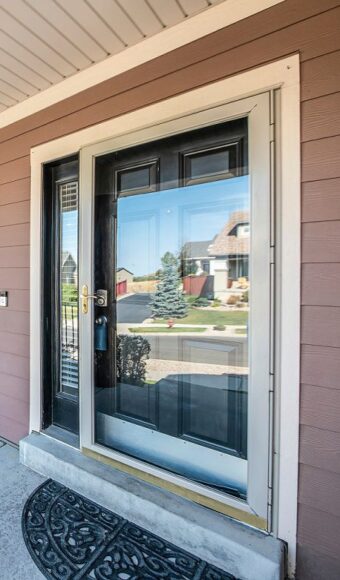 Light full view storm door