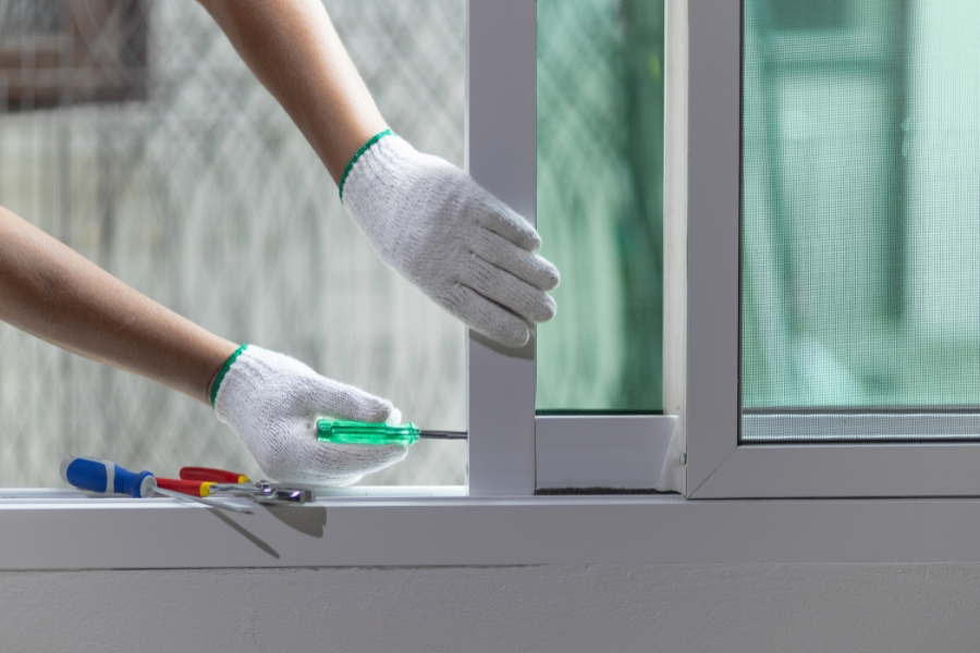 sizing of double sliding windows