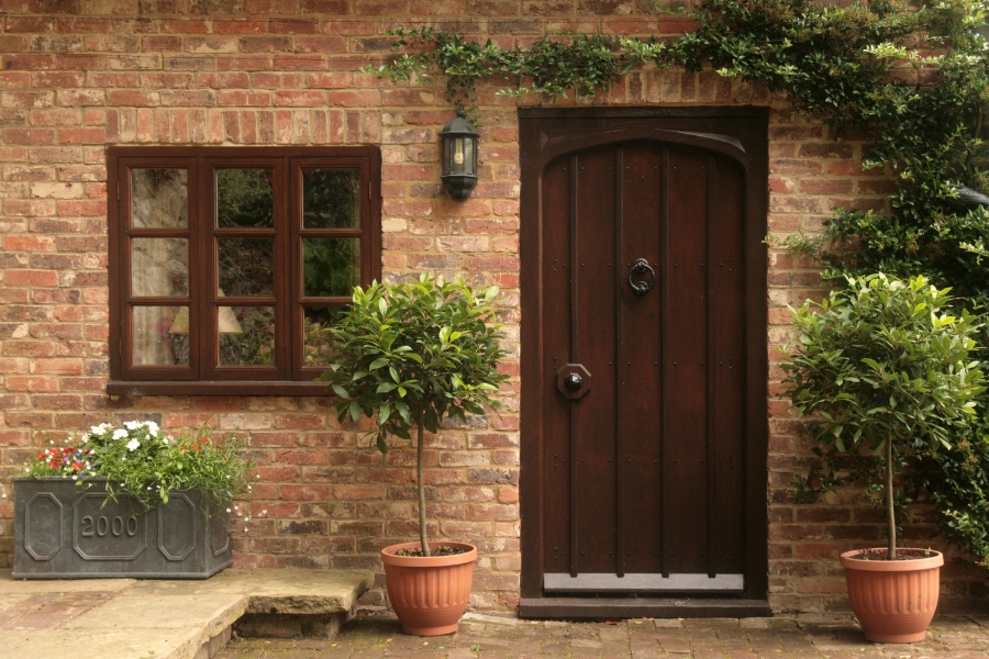 cottagecore entry door