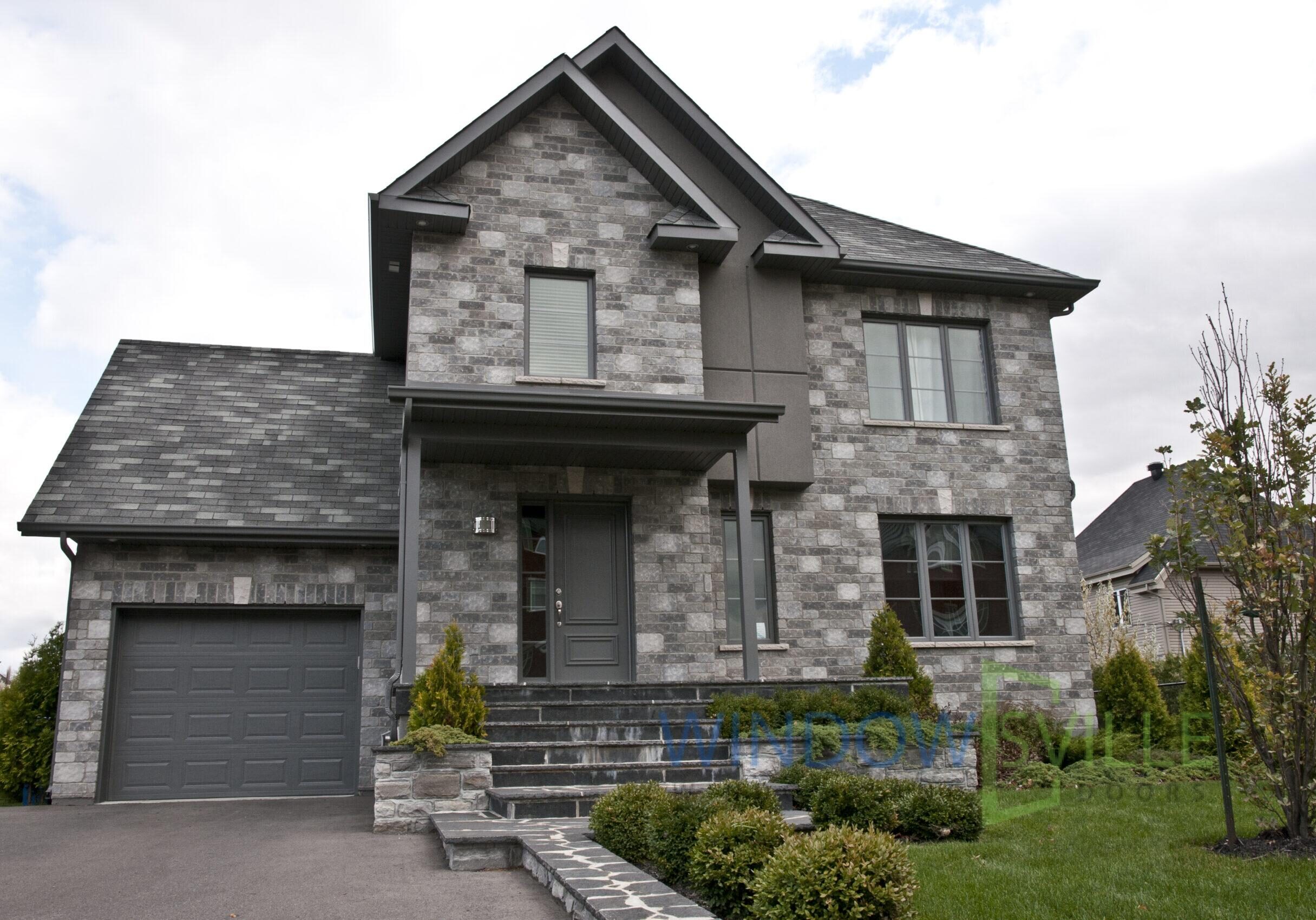 Modern windows and doors replacement Mississauga